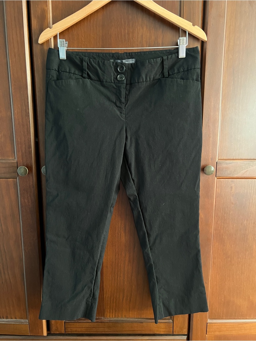 Classic Capsule Business Exact Stretch Black Stretch Capris Size 10